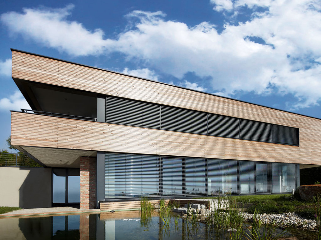 Perrero-serramenti-Torino-legno-alluminio-edificio-aziendale